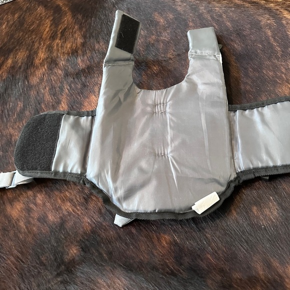 Shark Fin Dog Life Jacket - Picture 7 of 8